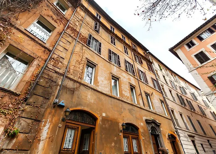Navona Artist 8 Apt